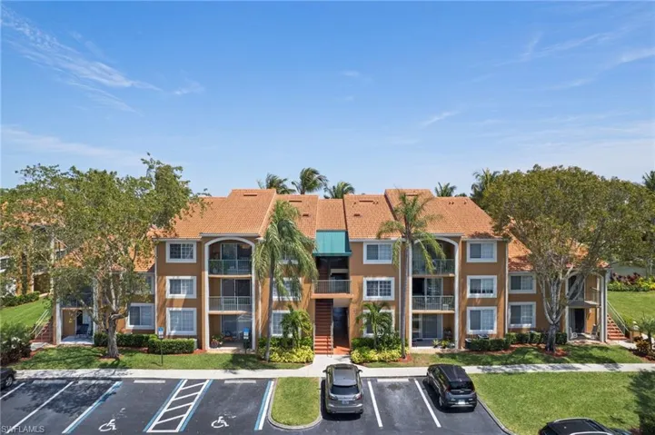 1185 Wildwood Lakes Blvd # 203, Naples Fl 34104