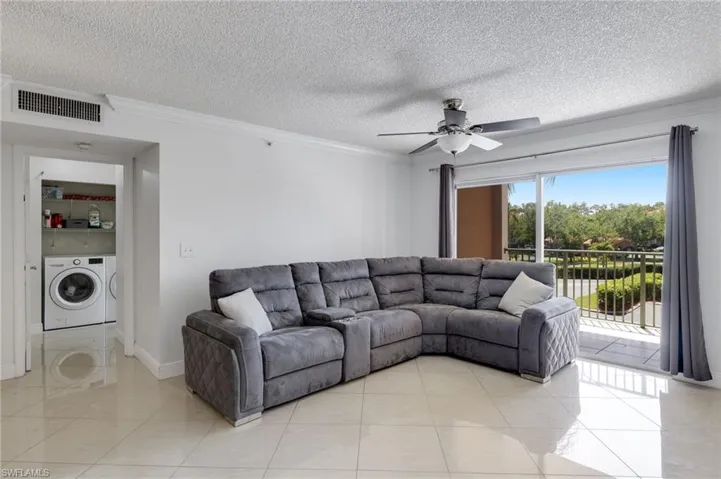 1185 Wildwood Lakes Blvd # 203, Naples Fl 34104