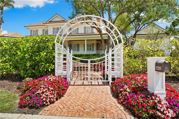 View of front facade featuring covered porch