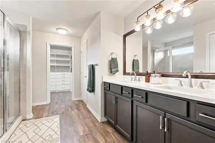 7186 Wilton Dr, Naples, Florida 34109