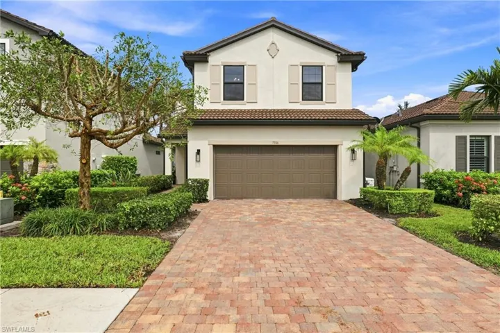 7186 Wilton Dr, Naples, Florida 34109