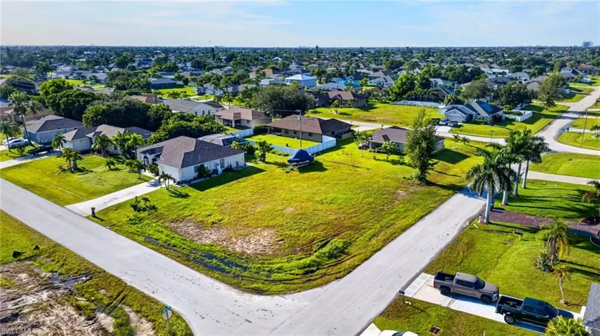 1322 Sw 34th St, Cape Coral, Florida 33914