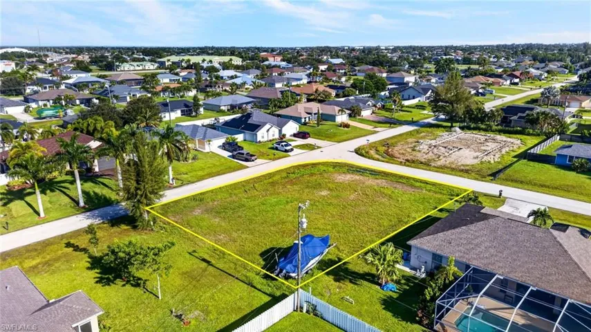 1322 Sw 34th St, Cape Coral, Florida 33914