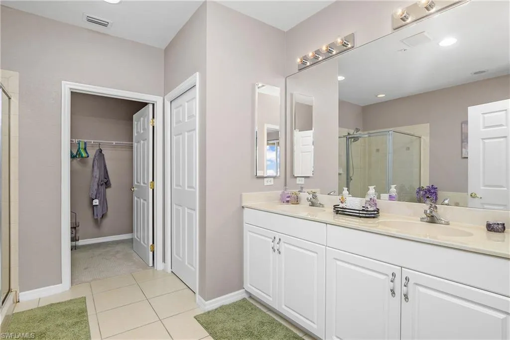 9621 Spanish Moss WAY, Bonita Springs, FL 34135,224083446
