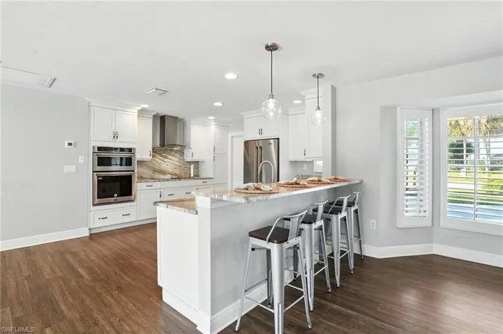 1353  Whiskey Creek  DR, Fort Myers, FL 33919