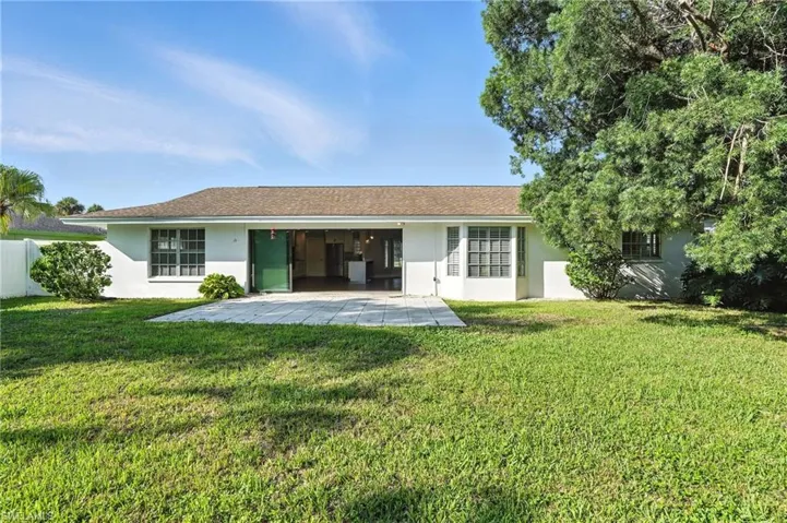 1353  Whiskey Creek  DR, Fort Myers, FL 33919