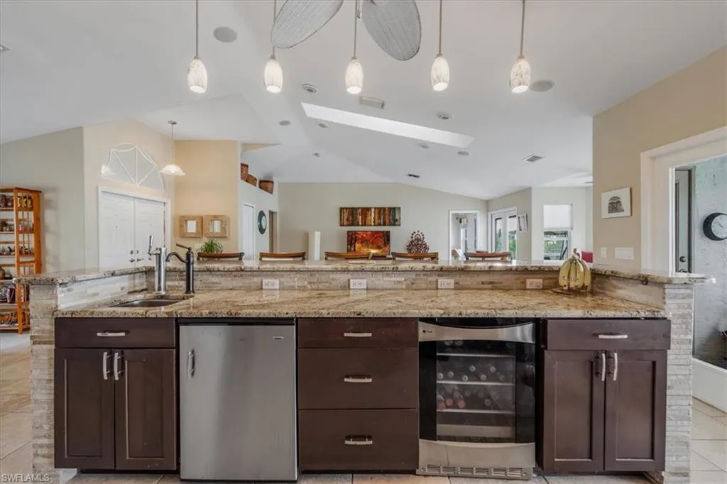 1512 4th CT, Cape Coral, FL 33991,224090550