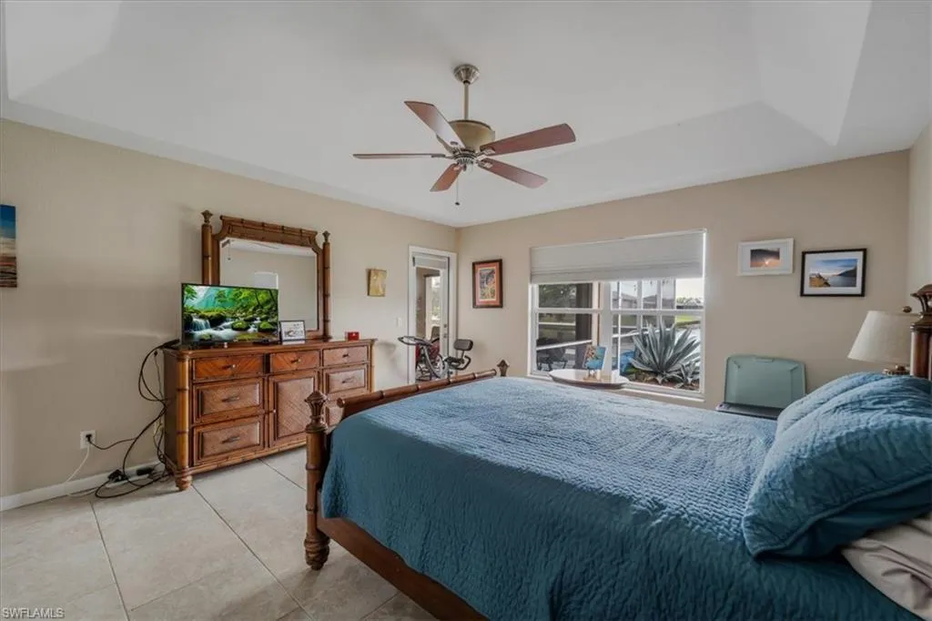 1512 4th CT, Cape Coral, FL 33991,224090550