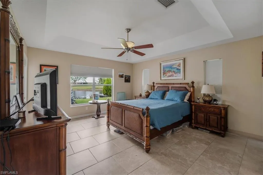1512 4th CT, Cape Coral, FL 33991,224090550