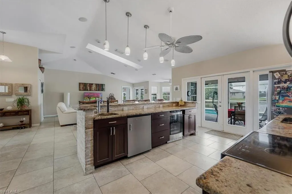 1512 4th CT, Cape Coral, FL 33991,224090550
