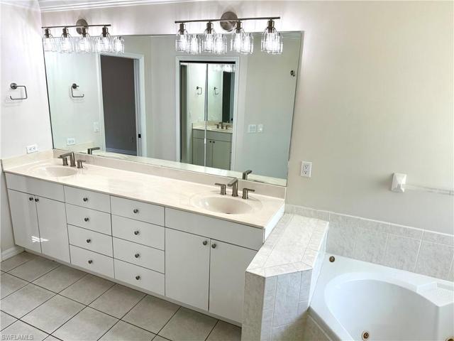 Dual sinks in master bathroom