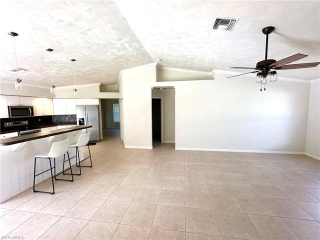 4543 Santiago LN, BONITA SPRINGS FL 34134