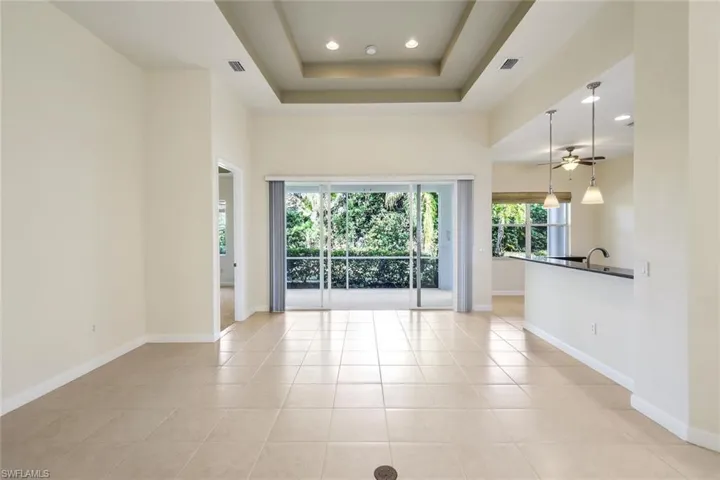 3184  Sundance  CIR, Naples, FL 34109