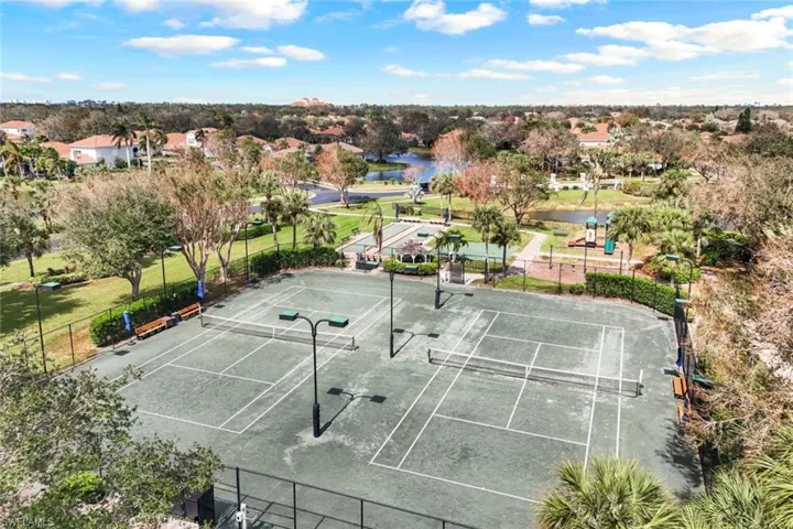 3184  Sundance  CIR, Naples, FL 34109