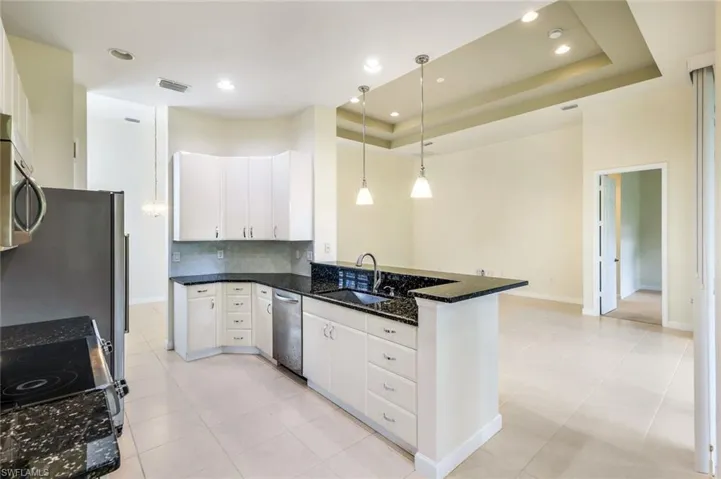 3184  Sundance  CIR, Naples, FL 34109