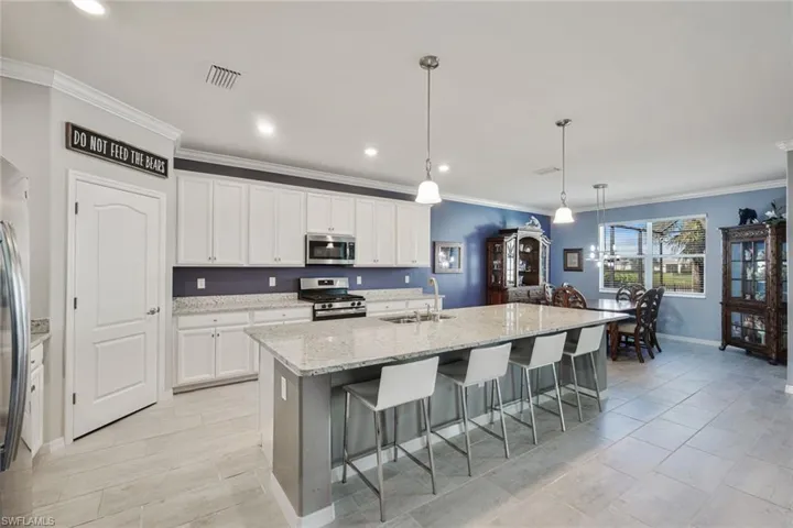 Breakfast Bar