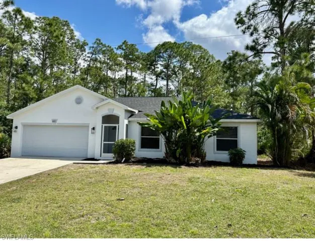 802 Desoto AVE, LEHIGH ACRES FL 33972