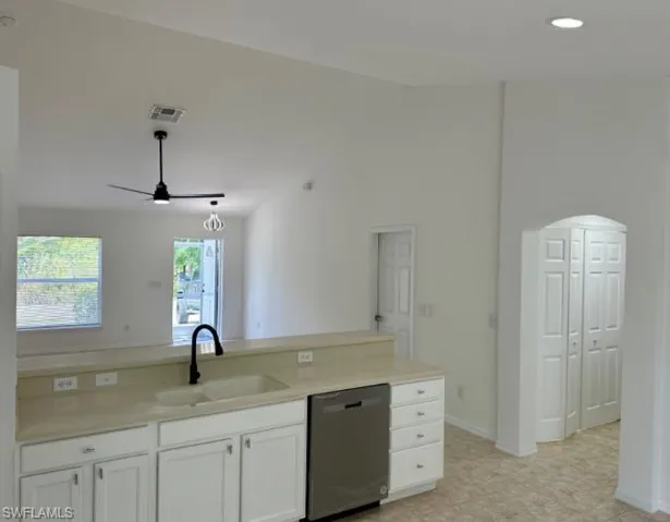 802 Desoto AVE, LEHIGH ACRES FL 33972