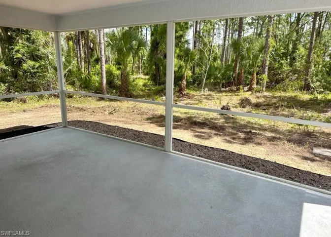 802 Desoto AVE, LEHIGH ACRES FL 33972