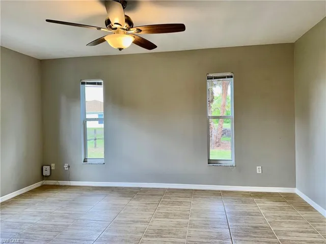 6016 Lindbrook Ave, Fort Myers, Florida 33905