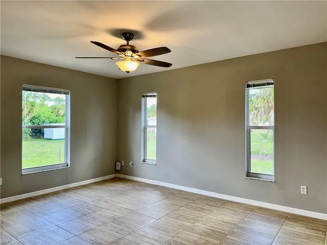 6016 Lindbrook Ave, Fort Myers, Florida 33905