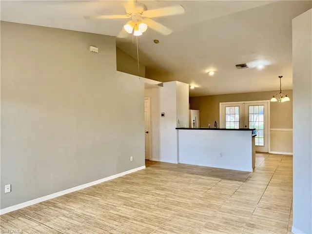 6016 Lindbrook Ave, Fort Myers, Florida 33905