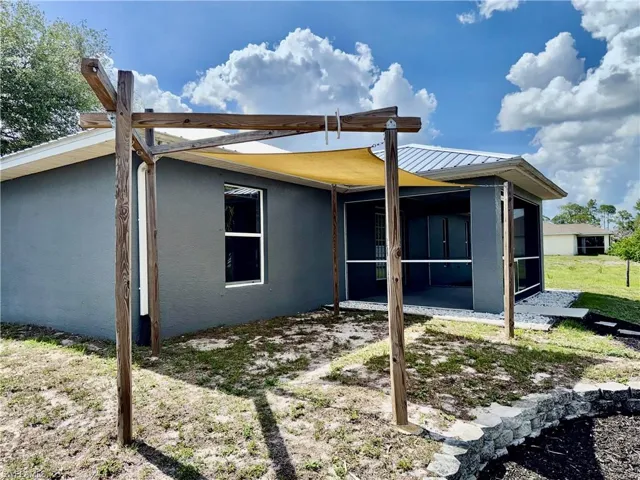 6016 Lindbrook Ave, Fort Myers, Florida 33905