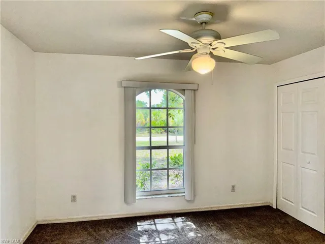 6016 Lindbrook Ave, Fort Myers, Florida 33905