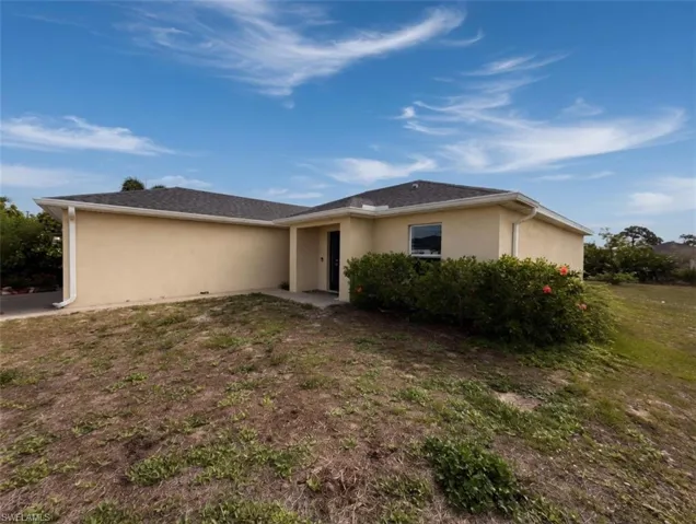 2207 NW 21st  AVE, Cape Coral, FL 33993