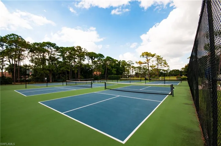 PICKLEBALL AND TENNIS