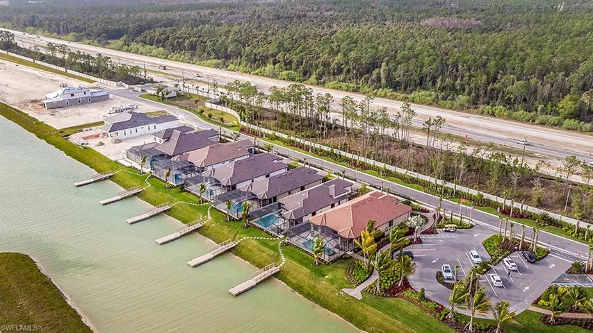 Talk about a great streetscape!