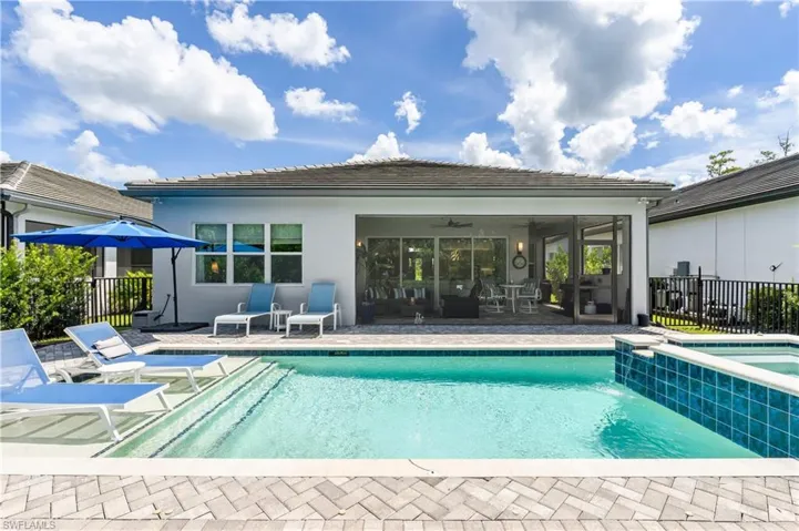 12303 Bonnet Dr, Naples, Florida 34120