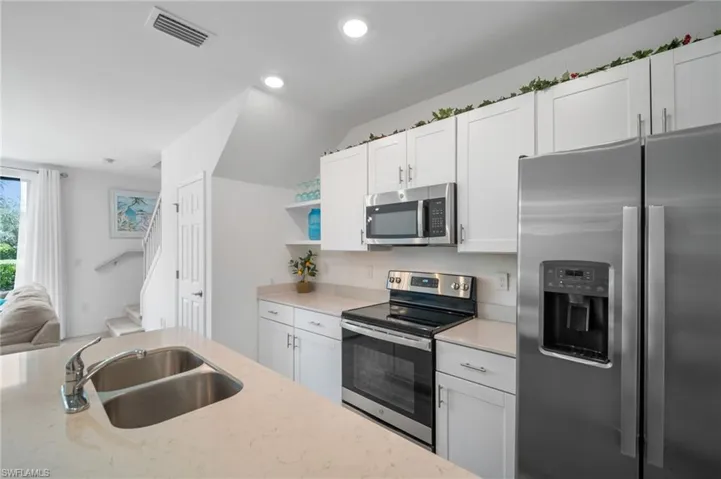 14087 Oviedo Pl, Fort Myers, Florida 33905
