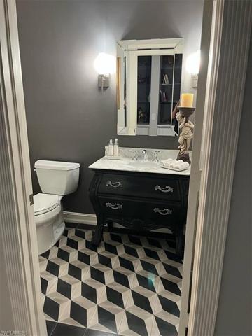 POWDER ROOM