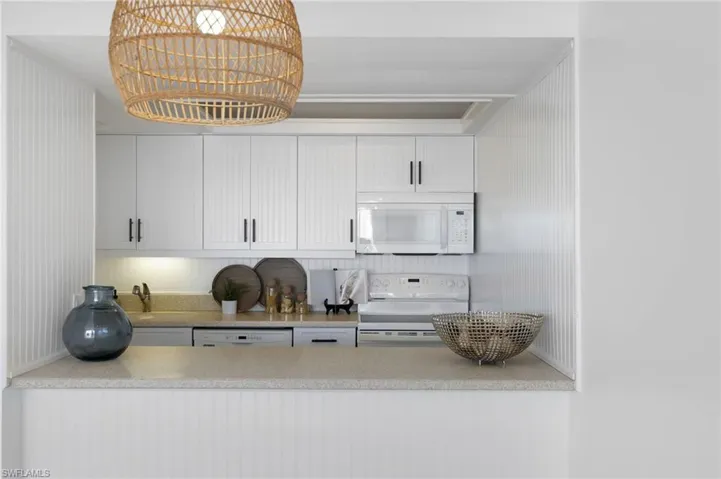 25840 Hickory Blvd 202 B, Bonita Springs, Florida 34134