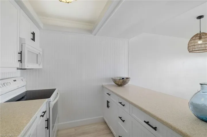 25840 Hickory Blvd 202 B, Bonita Springs, Florida 34134