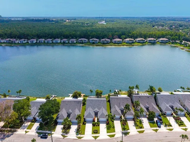 2960 W Crown Pointe  BLVD, Naples, FL 34112