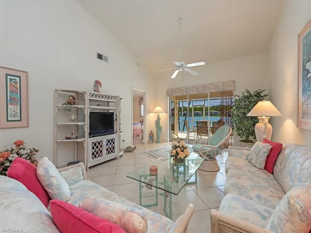 2960 W Crown Pointe  BLVD, Naples, FL 34112