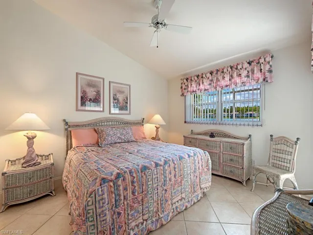 2960 W Crown Pointe  BLVD, Naples, FL 34112