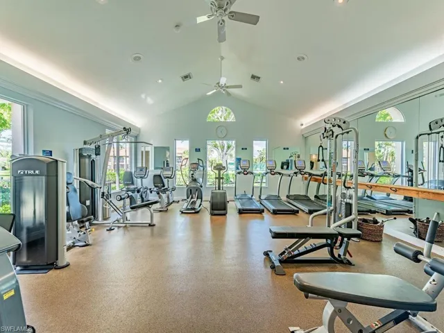 2960 W Crown Pointe  BLVD, Naples, FL 34112