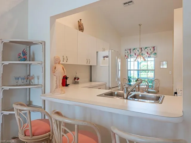 2960 W Crown Pointe  BLVD, Naples, FL 34112