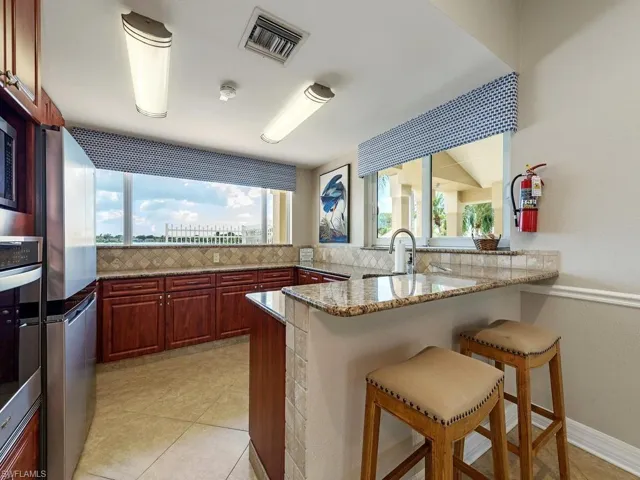 2960 W Crown Pointe  BLVD, Naples, FL 34112