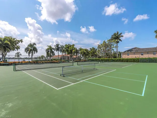 2960 W Crown Pointe  BLVD, Naples, FL 34112