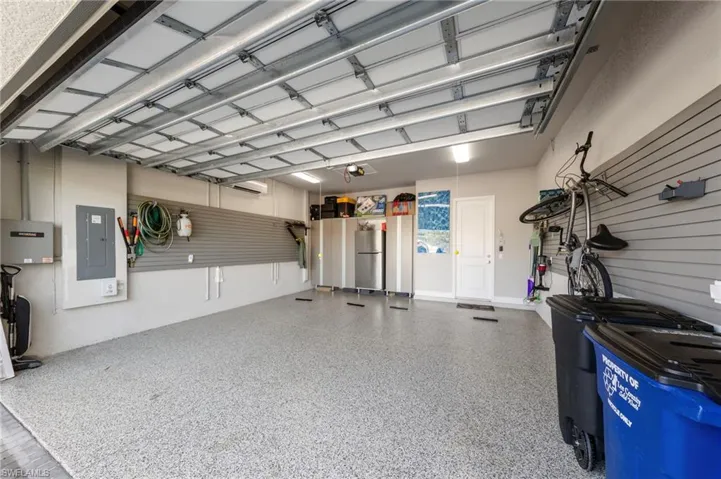 Epoxy floor & air conditioned.