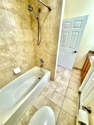 Guest Bath Full on VIew