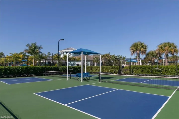 3188 Amadora Cir, Cape Coral, Florida 33909