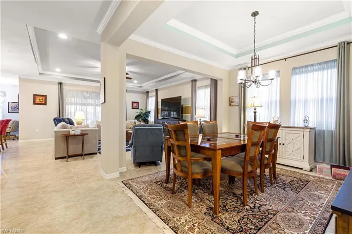 3188 Amadora Cir, Cape Coral, Florida 33909