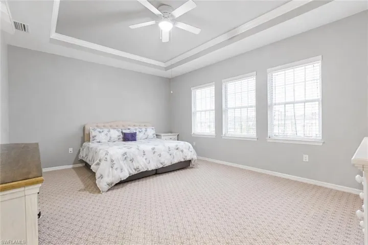Virtually staged / painted and decluttered