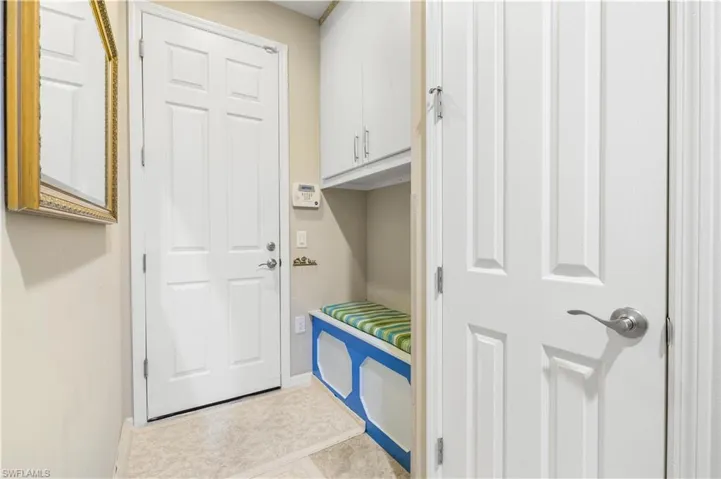 3188 Amadora Cir, Cape Coral, Florida 33909