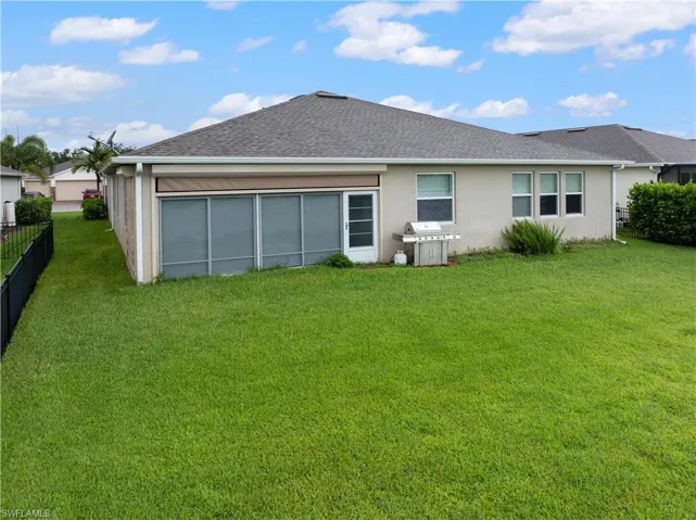 3188 Amadora Cir, Cape Coral, Florida 33909